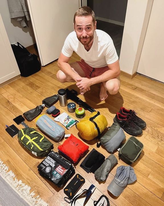 Ready to walk! Alexandre Weber has embarked on his walk across Switzerland on foot from the East to the West – 370km in total.He will b…
